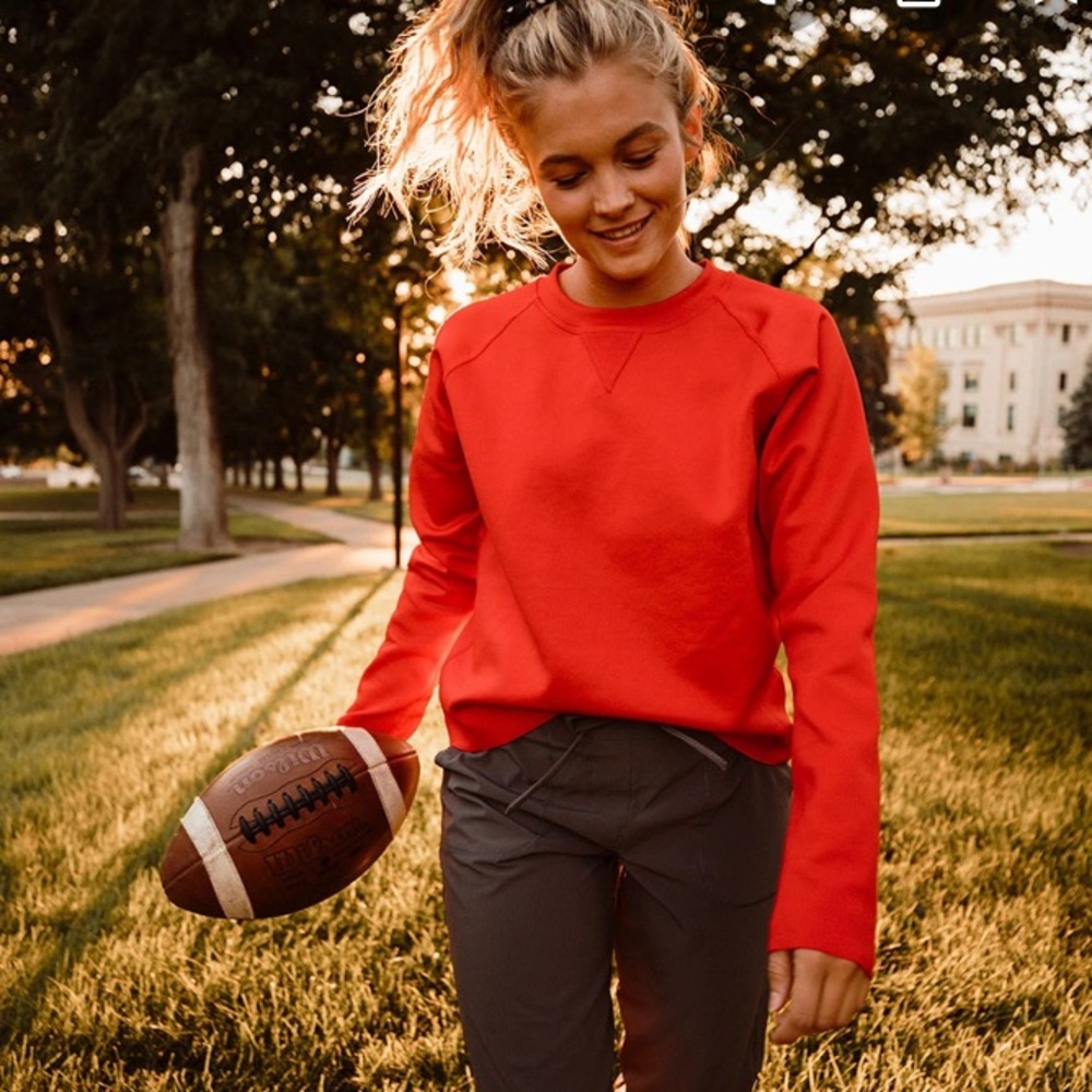 ISO!!! Albion fit Neo Crop